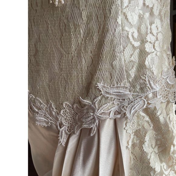 LORRIE KABALA Collectable Vintage Cream Lace Beaded Draped Victorian Dress, Sz 8 - Picture 7 of 16
